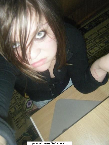 emo frizuri si tunsori in stilul emo