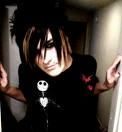 :x poze cu baieti emo