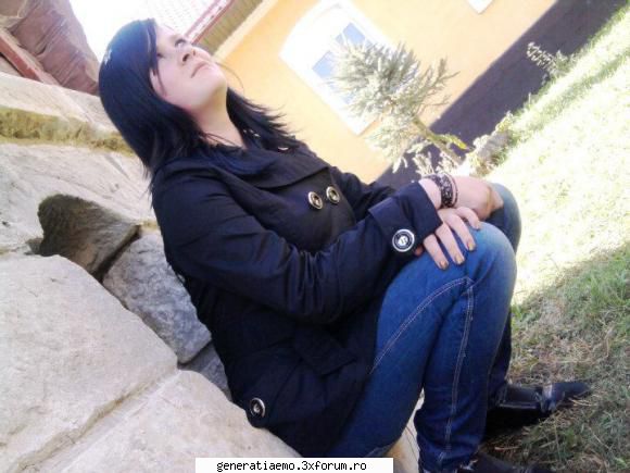 :) poze cu fete emo